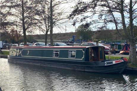 Used Narrowboats, Widebeams, Dutch and Cruiser Boats