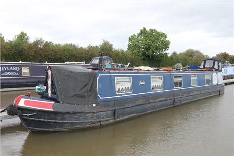 Used Narrowboats, Widebeams, Dutch and Cruiser Boats