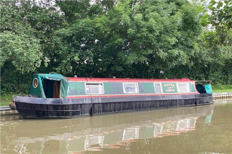 Used Narrowboats, Widebeams, Dutch and Cruiser Boats